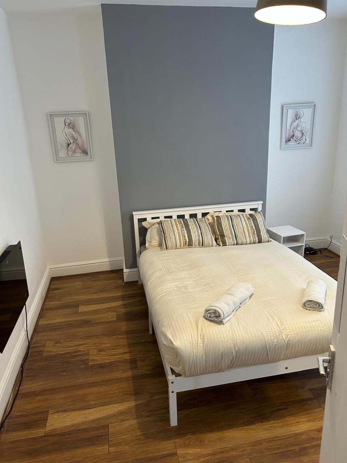 Pure Edge Beach Guest House With Sea View Herne Bay Exteriör bild