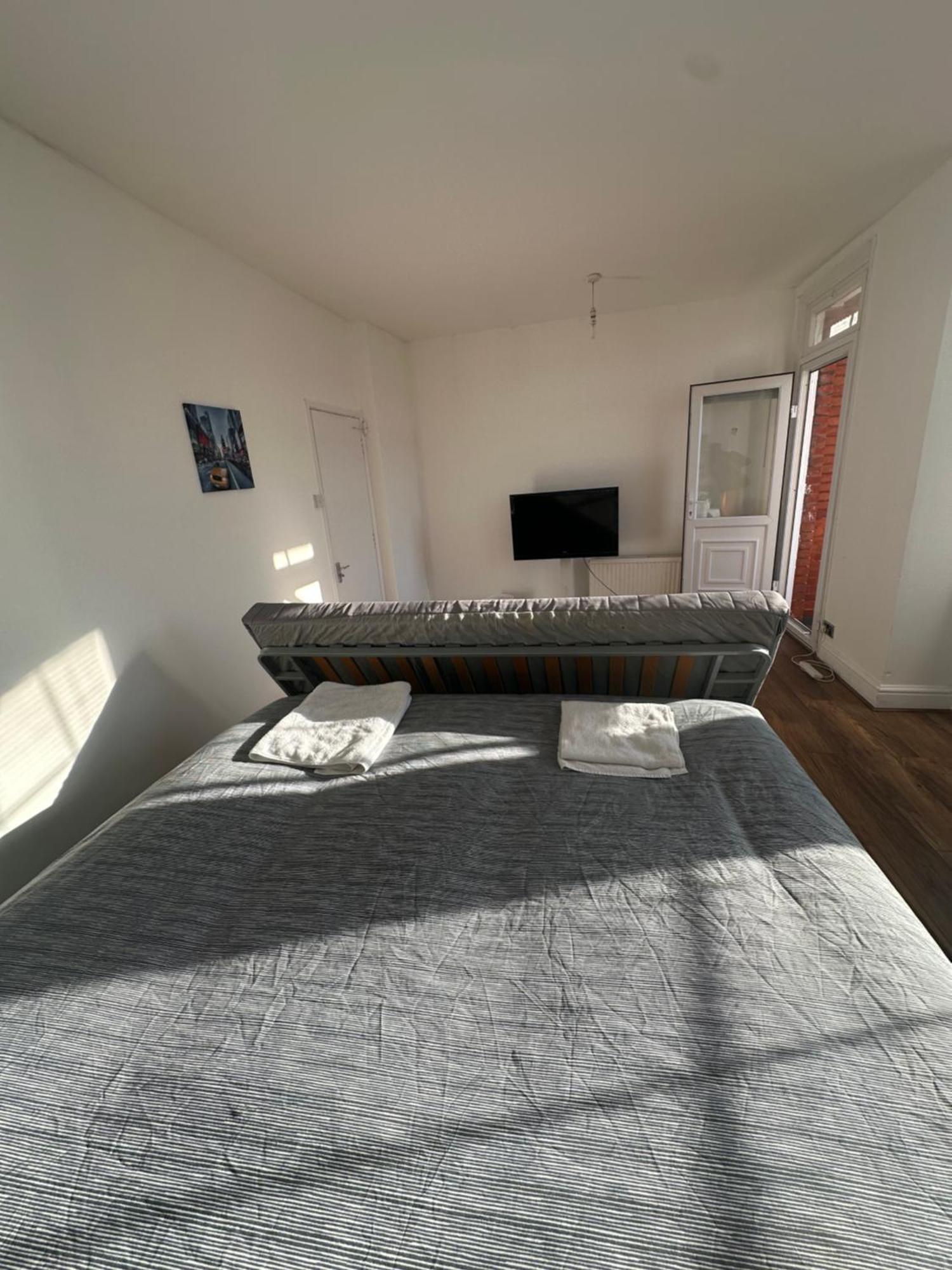 Pure Edge Beach Guest House With Sea View Herne Bay Exteriör bild